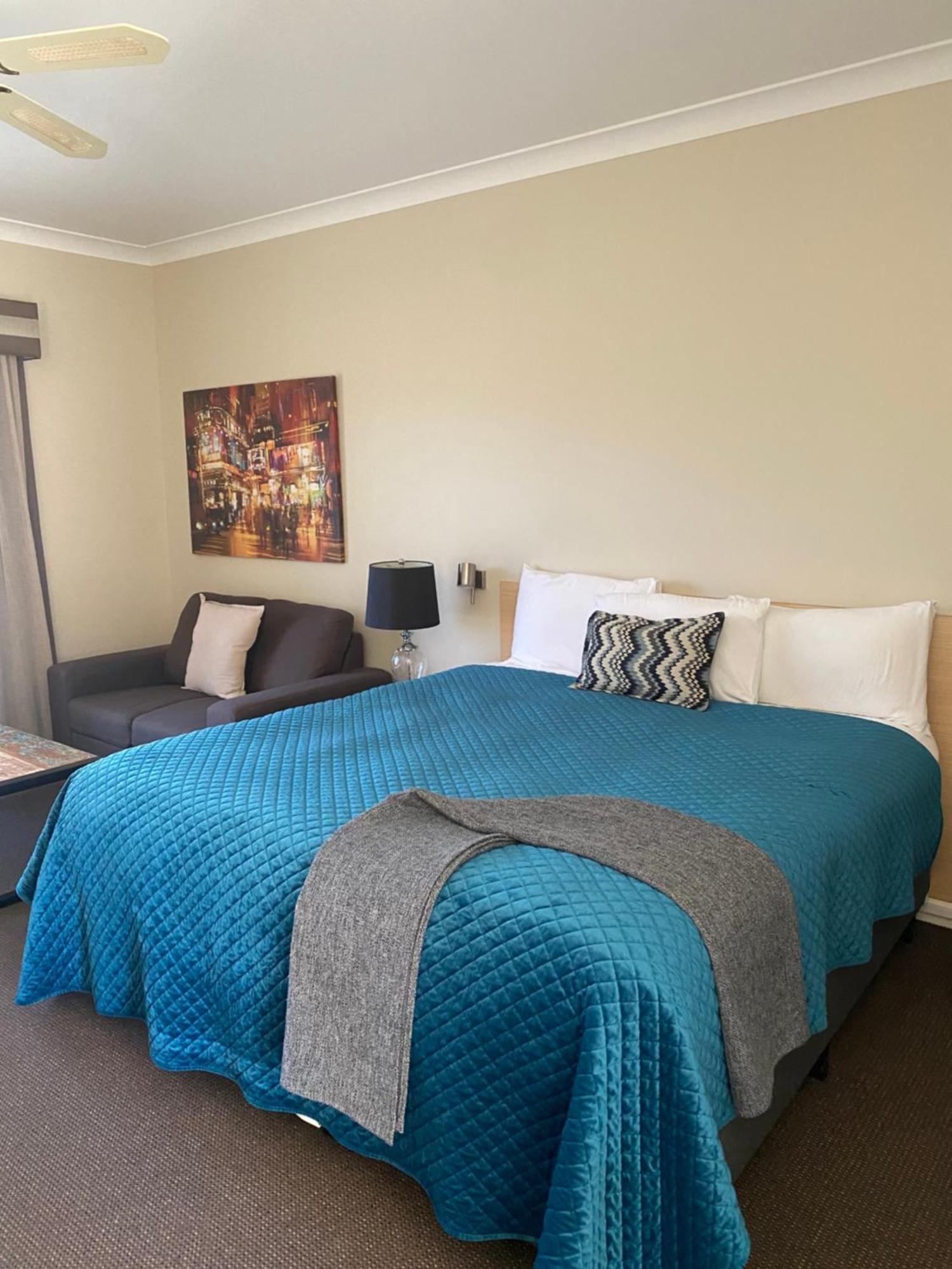 Tumbarumba Motel & Elms Restaurant Eksteriør billede